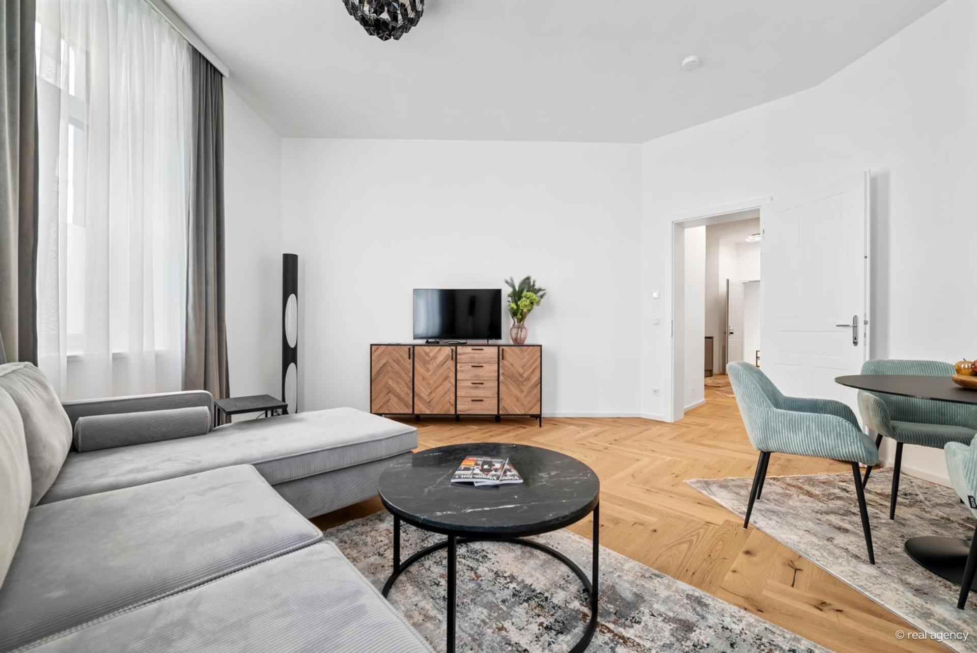 Easy Flat Hernals Vienna Luaran gambar