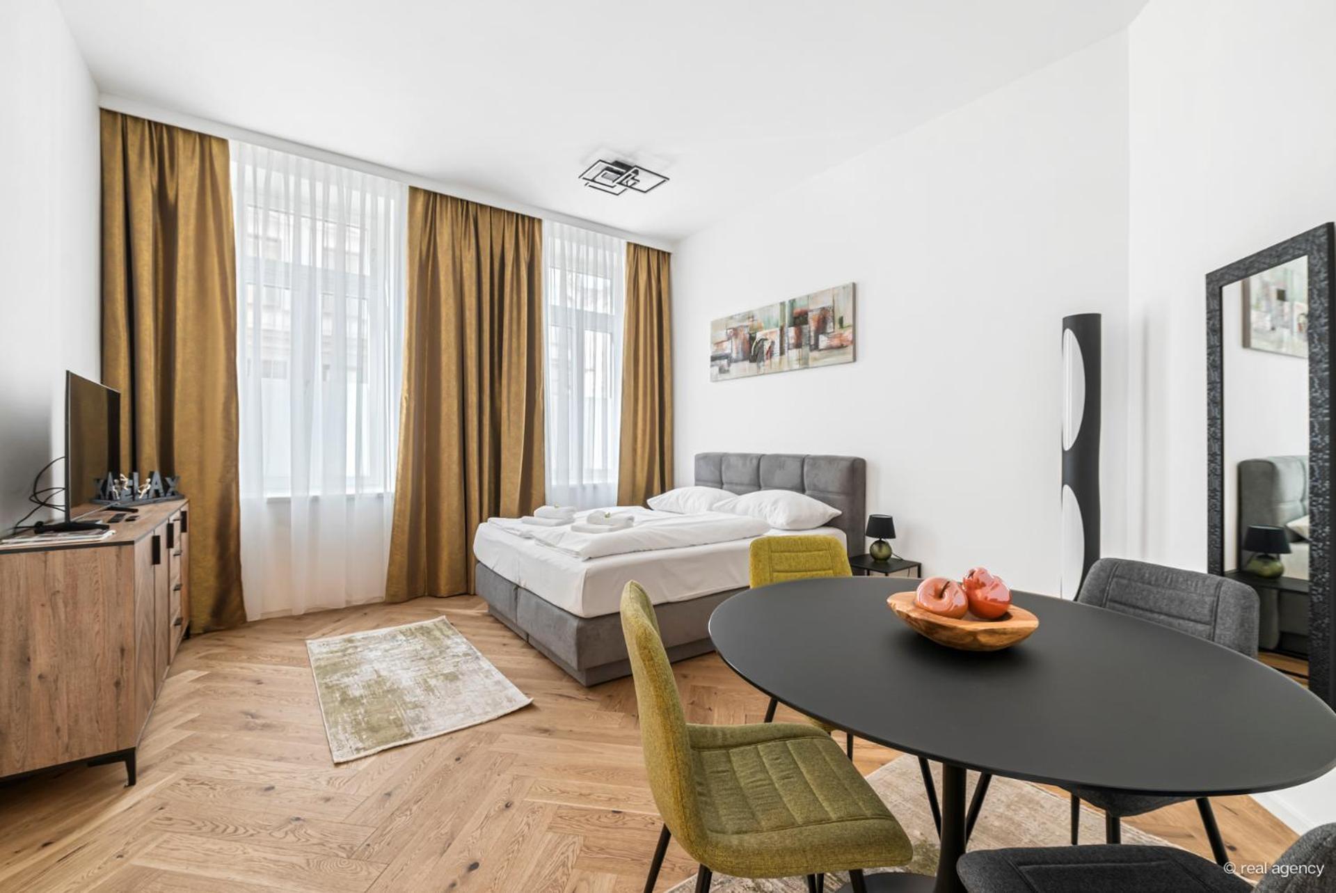 Easy Flat Hernals Vienna Luaran gambar