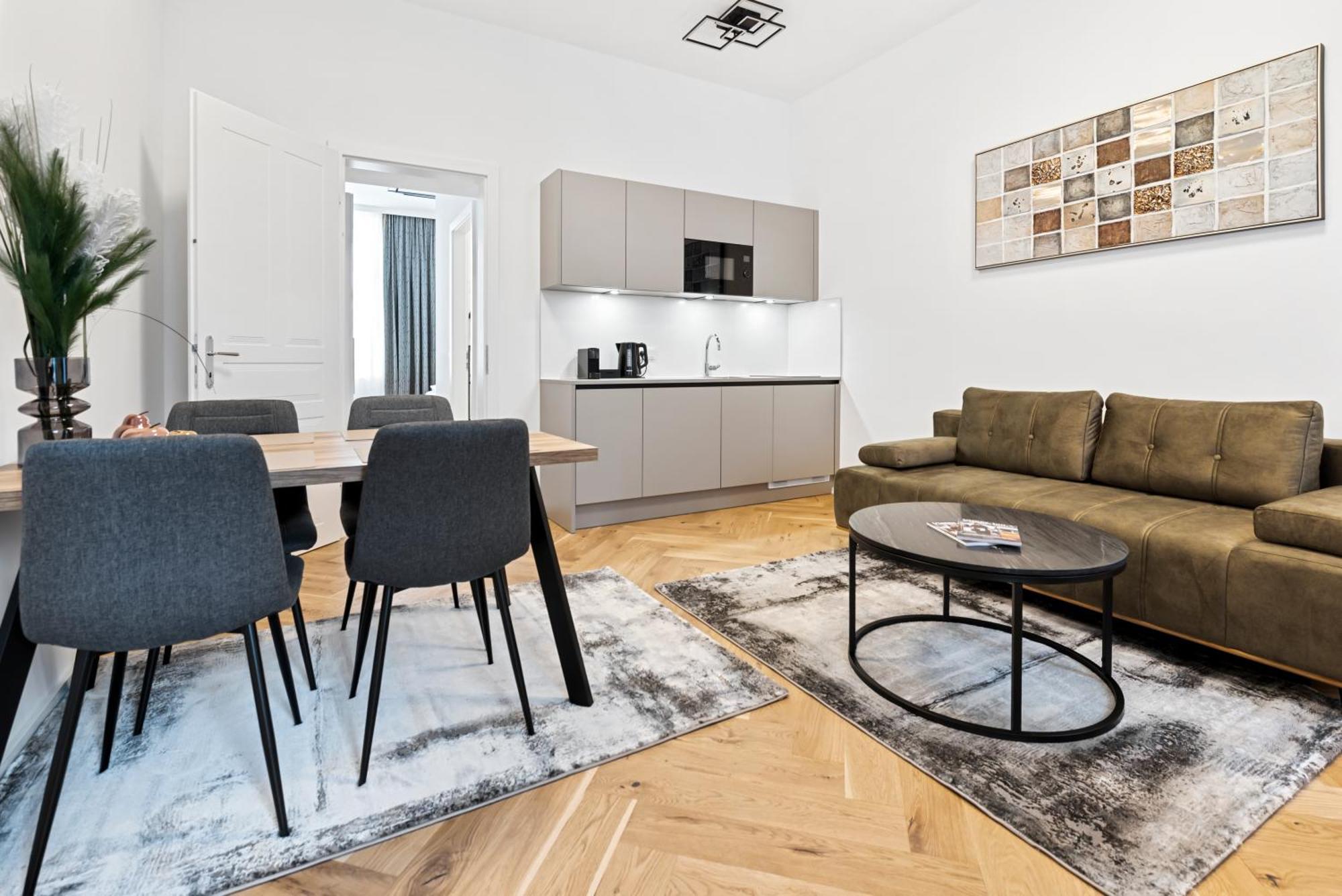 Easy Flat Hernals Vienna Luaran gambar