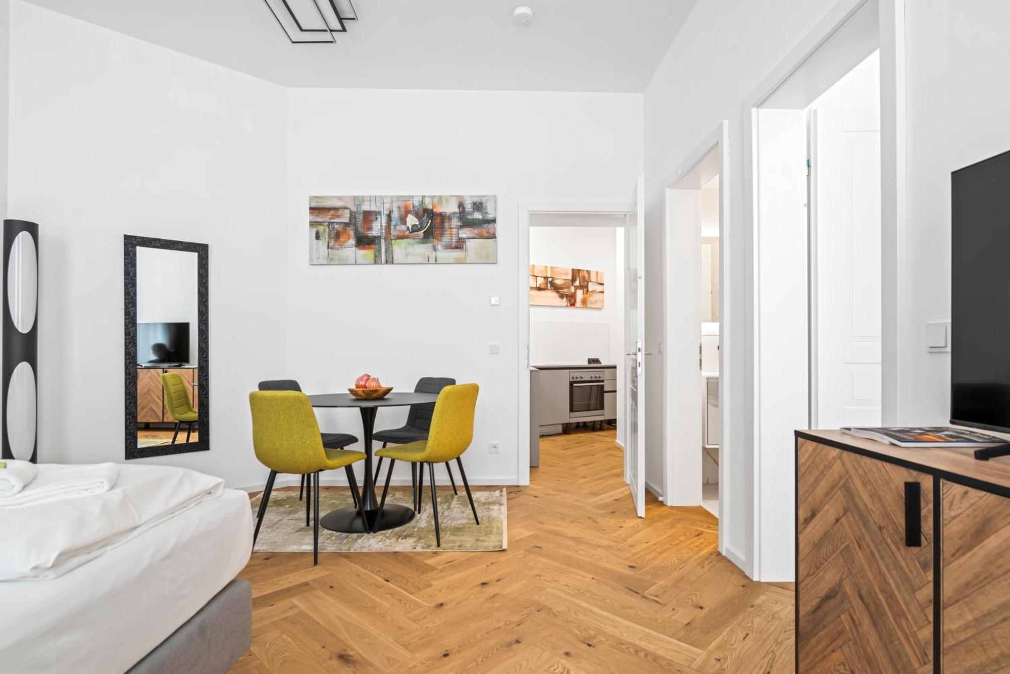 Easy Flat Hernals Vienna Luaran gambar